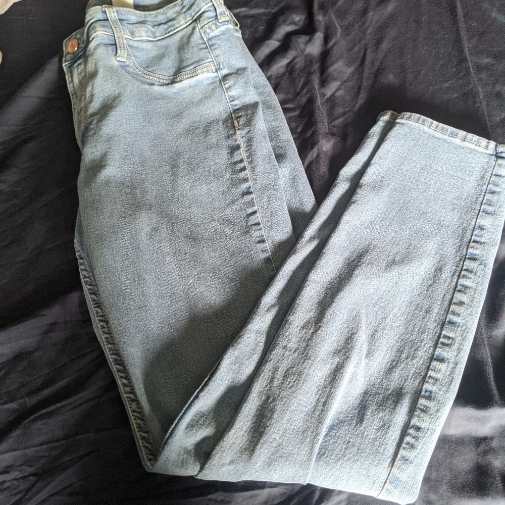 H&M Capri jeans